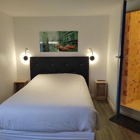 Fasthotel Paris Ouest Bouafle ภายนอก รูปภาพ