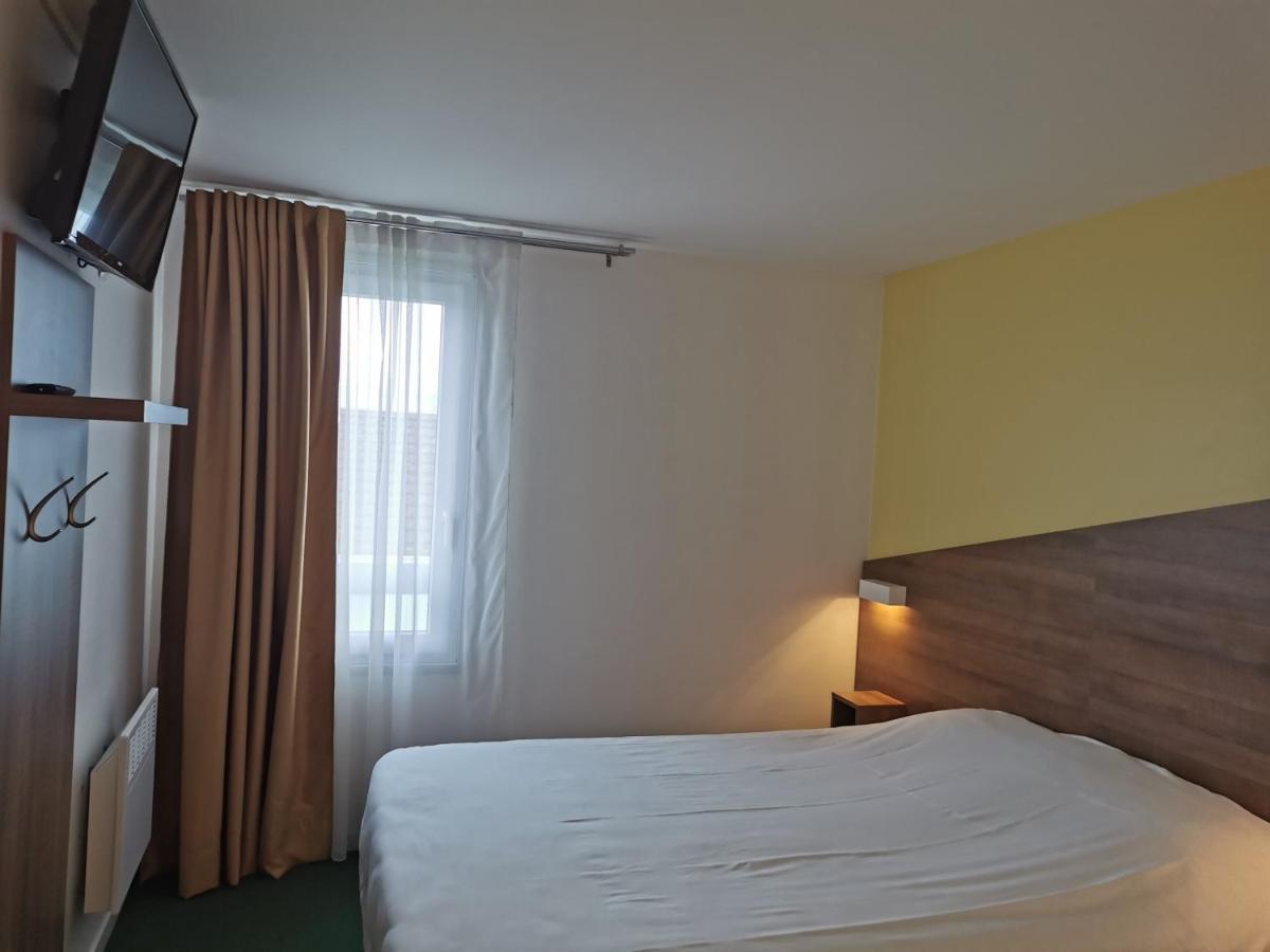 Fasthotel Paris Ouest Bouafle ภายนอก รูปภาพ