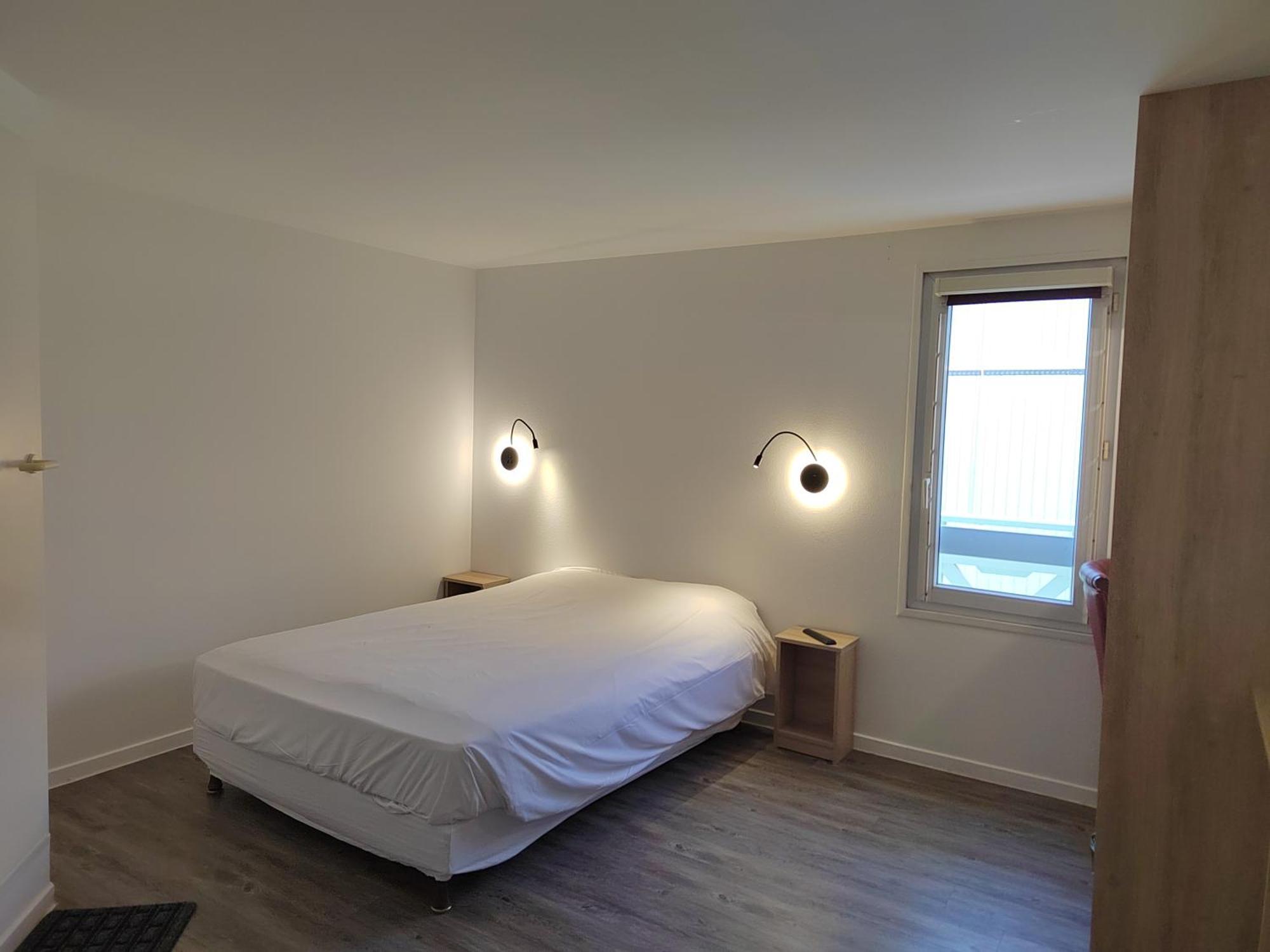 Fasthotel Paris Ouest Bouafle ภายนอก รูปภาพ