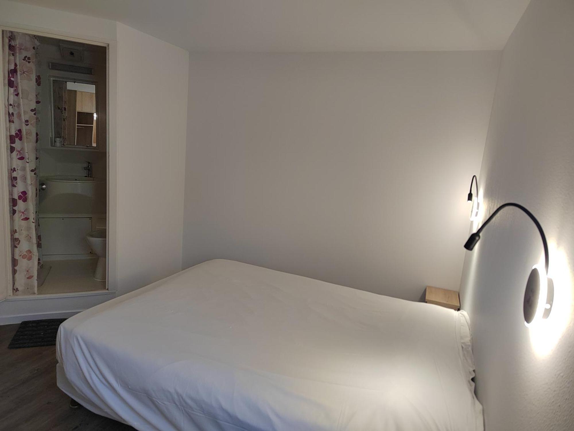 Fasthotel Paris Ouest Bouafle ภายนอก รูปภาพ